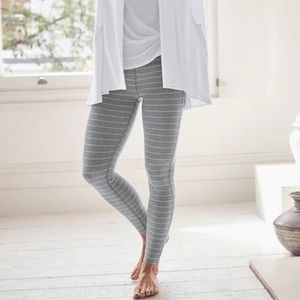 Athleta Strip Salutation 7/8